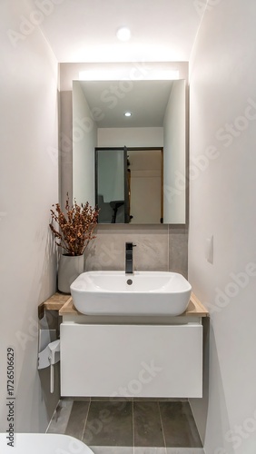 Wallpaper Mural Modern bathroom vanity Torontodigital.ca