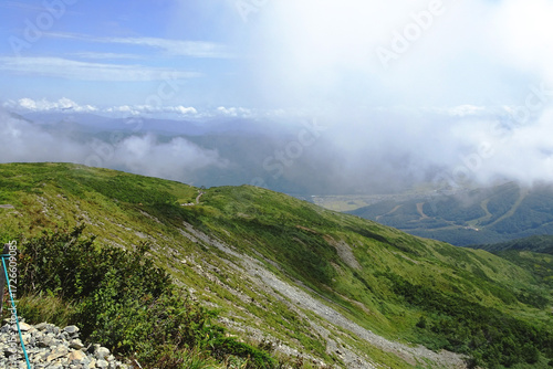 日本：白馬八方尾根から見下ろす風景／長野県白馬村・9月
