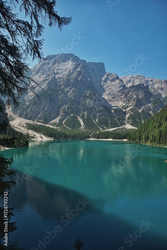 Lago alpino