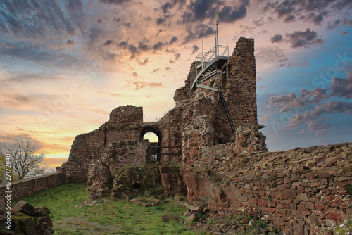 Burgruine Hohnstein bei Neustadt im Harz_01