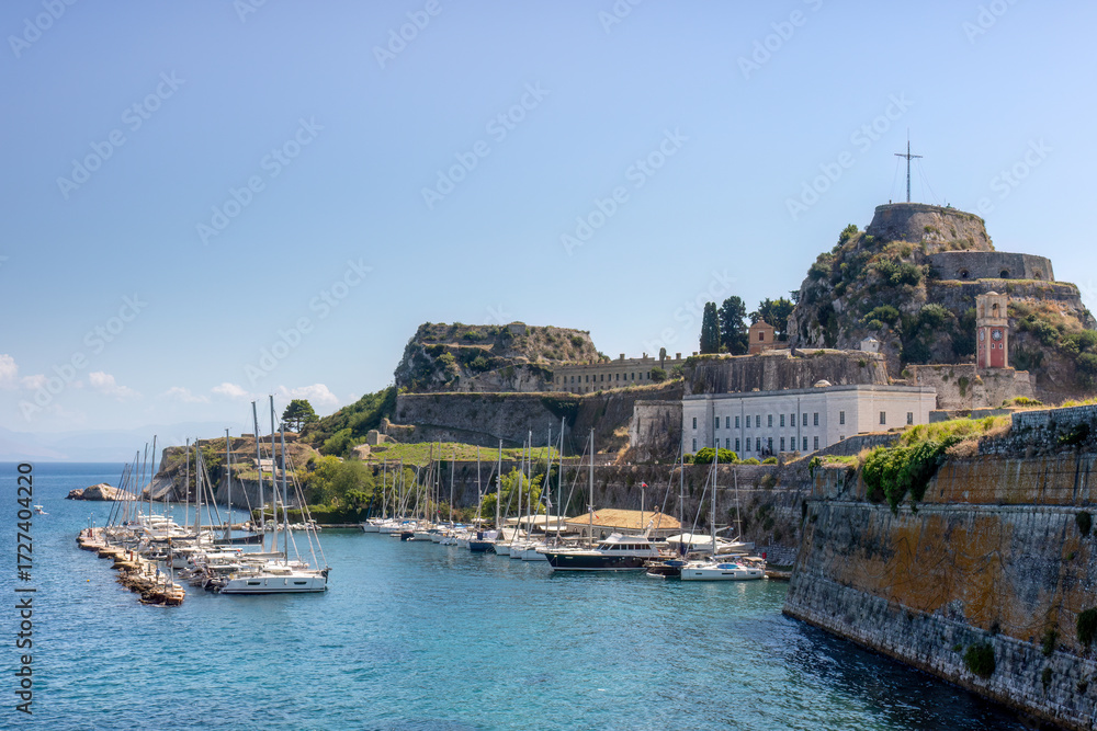 Naklejka premium The Old Venetian Fortress and Boats