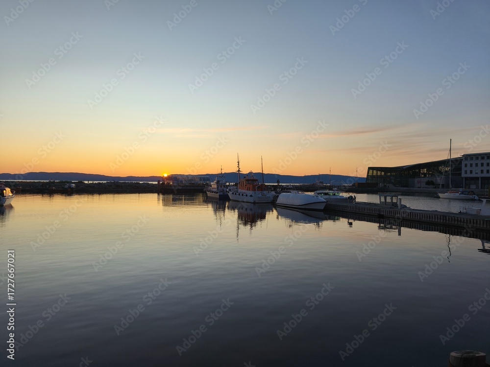 Fototapeta premium beautiful natural northern shore od the sea