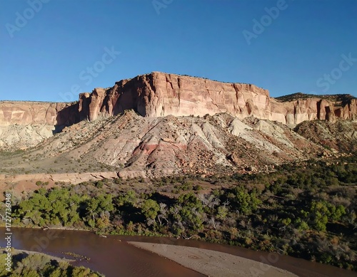 Canyon landscape with reddish rock formations