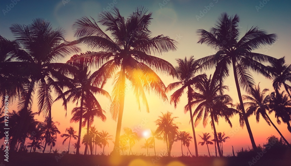 Obraz premium Silhouetted Palm Trees At Sunset Vintage Summer Vacation Bokeh