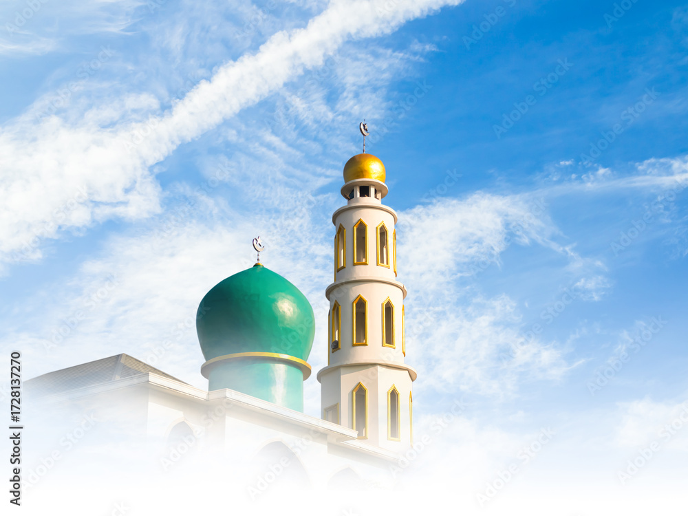 Obraz premium Masjid dome islam on blue sky, isra miraj namaz blue sky background mubaruk greeting islam ramadan element masjid aqsa hajj kaaba umrah eid arabian religion islamic arab muslim greeting miraj kaaba.