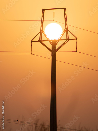 Sol entre alto voltaje 