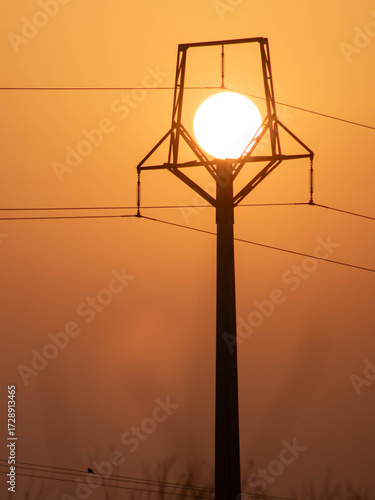 Sol entre alto voltaje 