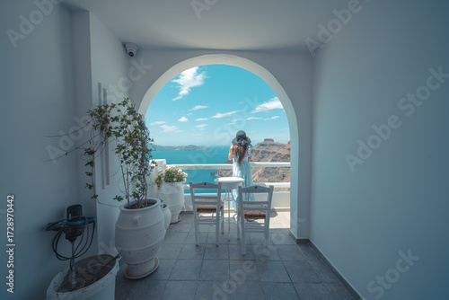 サントリーニのホテルのカルデラ