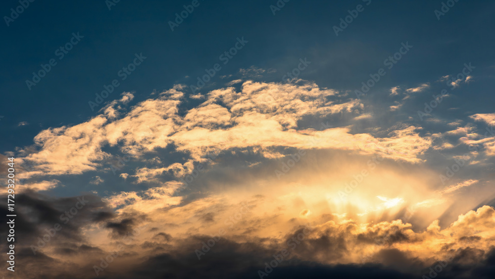 Obraz premium The sky is incredibly beautiful with clouds