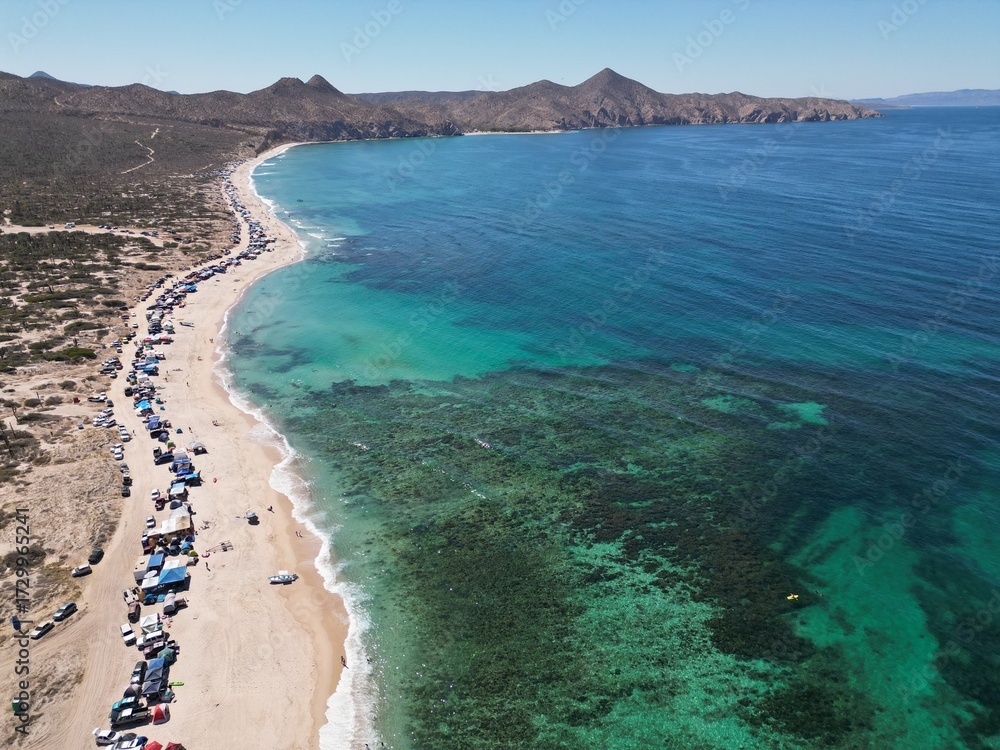 Obraz premium PLAYA EL SALTITO Y LAS CRUCES LA PAZ BAJA CALIFORNIA SUR