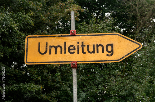 Gronau (Westf.) NRW Germany 
Umleitung. Diversion along a cycle path. 

Road sign, signage, directions, direct,
