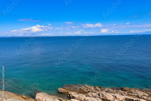 Küste mit Meer