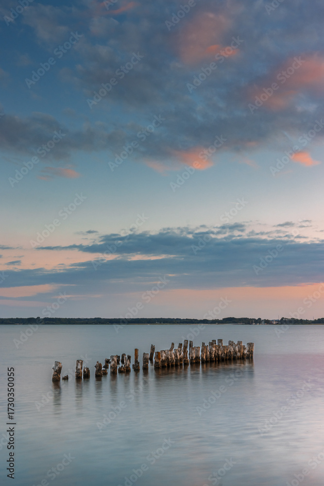 Obraz premium Küstenlandschaft der Ostsee bei Greifswald, Deutschland