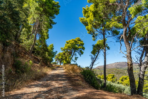 Photos Hikeing between Limni Keriou und Keri - Zakynthos
