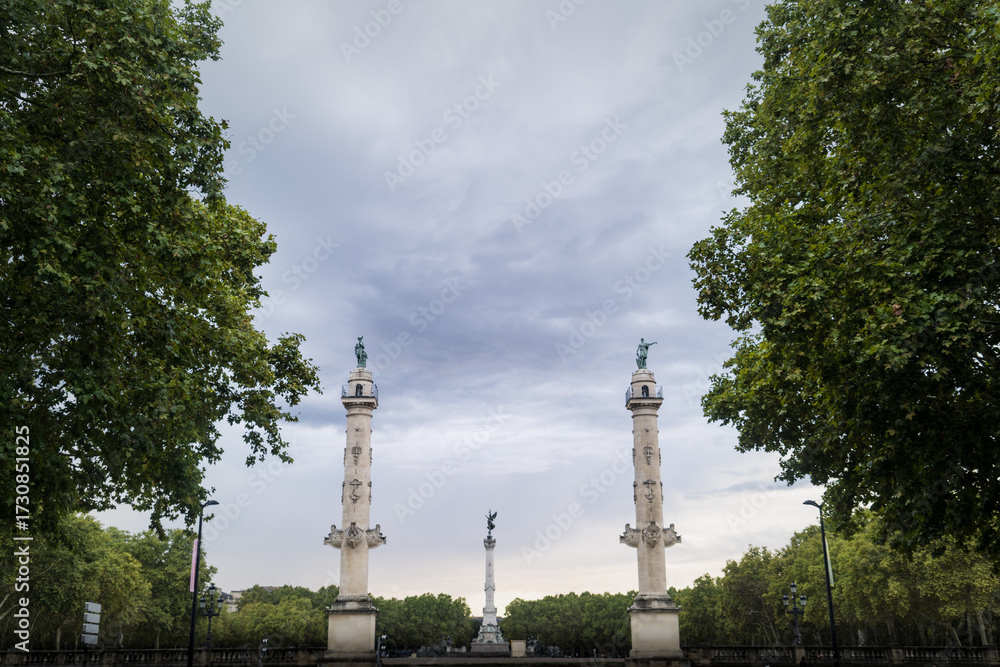 Fototapeta premium two monuments at the park 