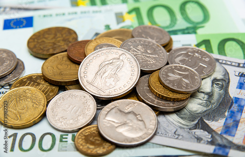 Exploring the relationship between cryptocurrency and traditional currency in global finance