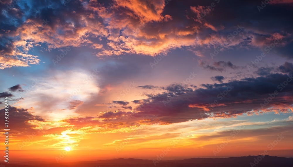 Obraz premium Beautiful Dramatic Scenic Sunset Sky Background
