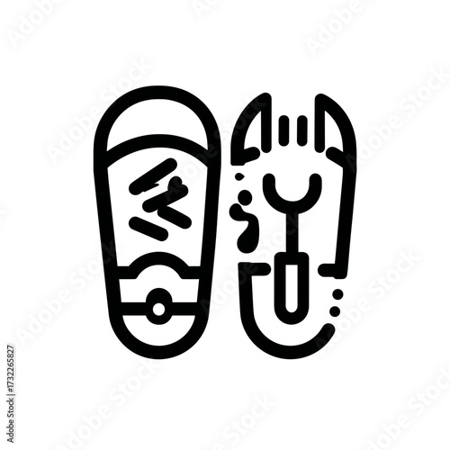 Minimalist black and white snowshoe icon with bindings and tread