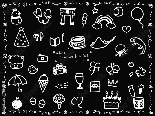 Cute hand-drawn seasonal material set (white)