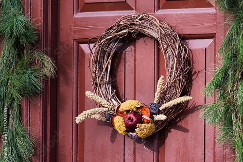 Beautiful holiday wreath made with natural materials.