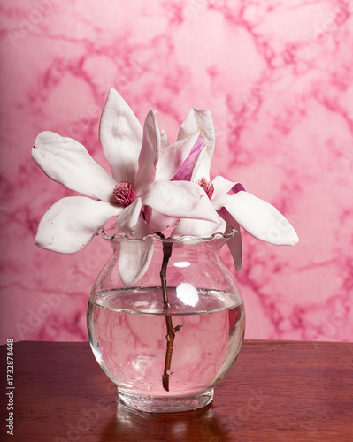 bouquet di fiori a tema pasquale primaverile