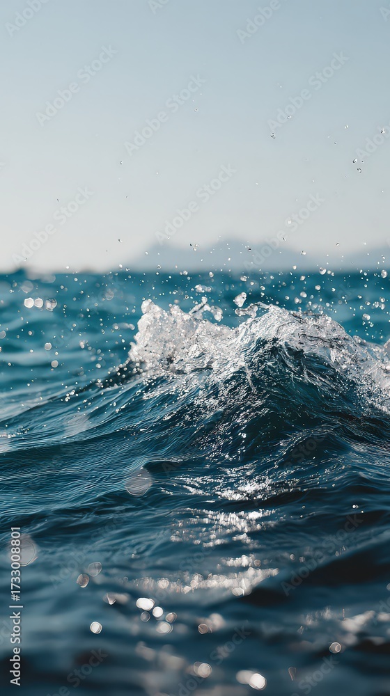 Obraz premium Ocean Waves Sparkling Blue Water