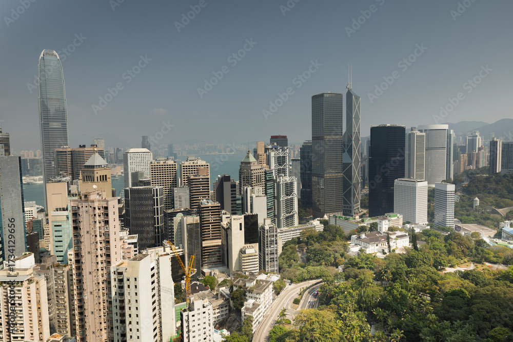 Fototapeta premium amazing hong kong skyline from a high vantage point
