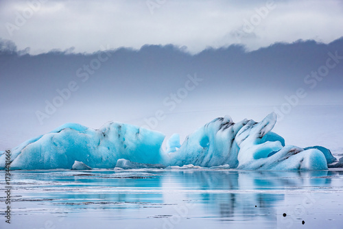 Jokulsarlon Icebergs