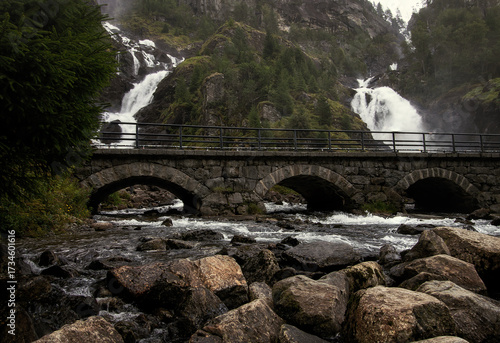 Latefossen, Noruega