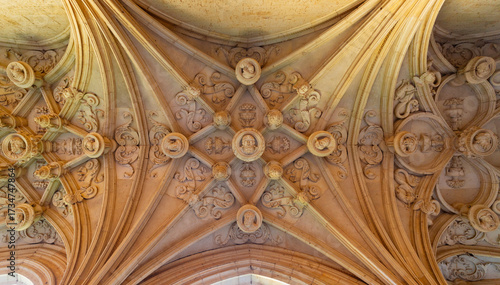 Foto Cloister of the Monastery of San Zoilo in Carrión de los Condes, Tierra de Campo