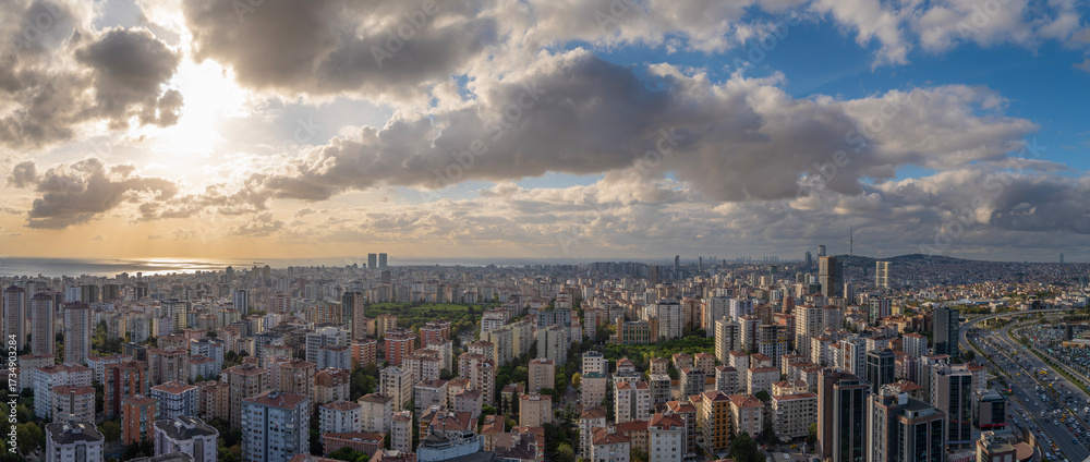 Naklejka premium istanbul kozyatagi kadikoy modern buildings skyscrapers finance center with clouds on sky