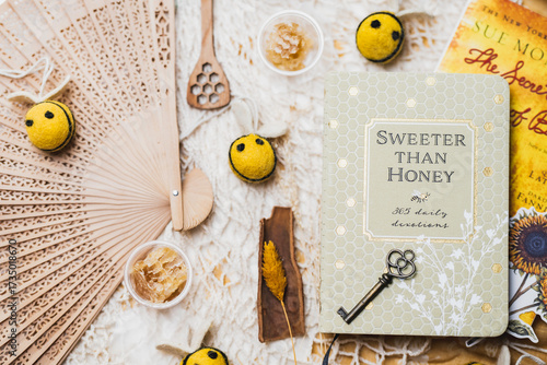 Honey Themed Lay Flat