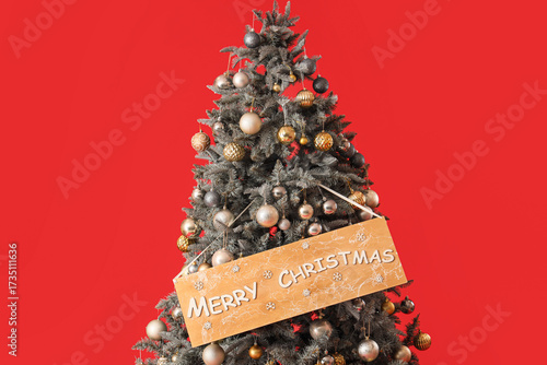 Christmas tree with merry c...