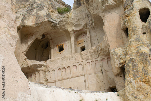 Schilderij op canvas Ancient church at Goreme open air museum