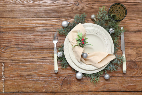 Beautiful Christmas table s...