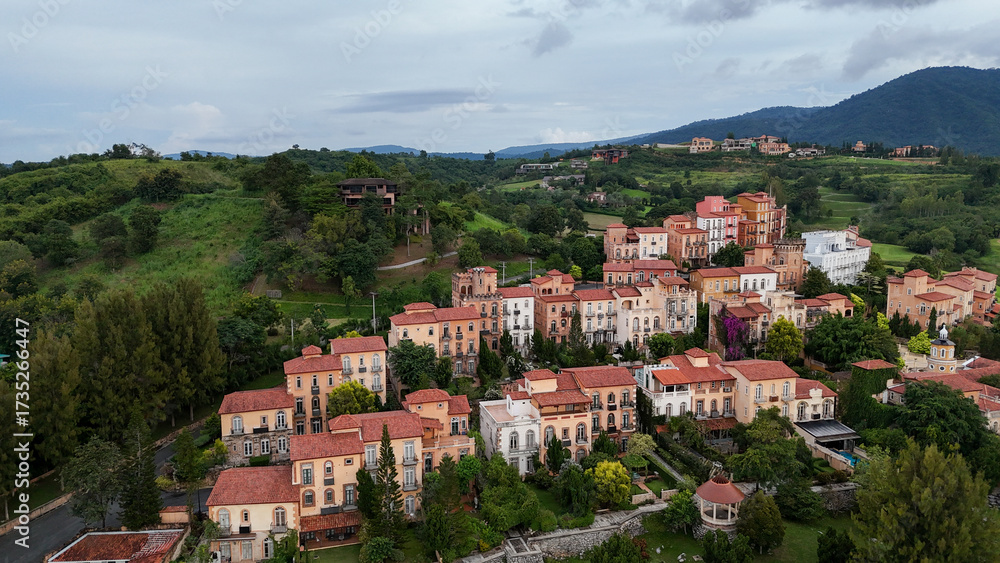 Fototapeta premium Toscana valley khao yai, Italy Inside Thailand