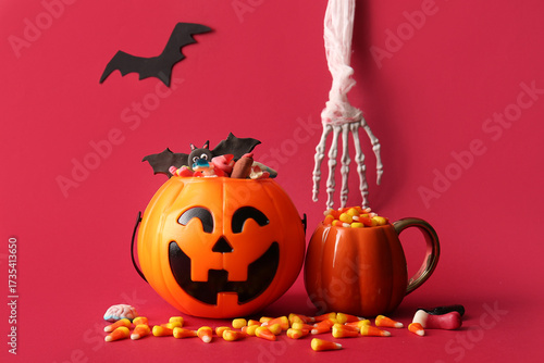 Cauldron and mug in shape o...