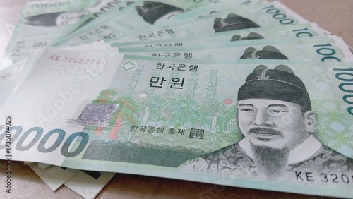 한국 오만원 만원권 지폐이미지