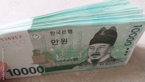 한국 오만원 만원권 지폐이미지