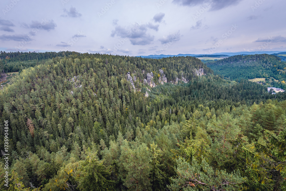 Obraz premium Teplice Rocks, part of Adrspach-Teplice landscape park in Czech Republic, view from high rock with Strmen Castle ruins