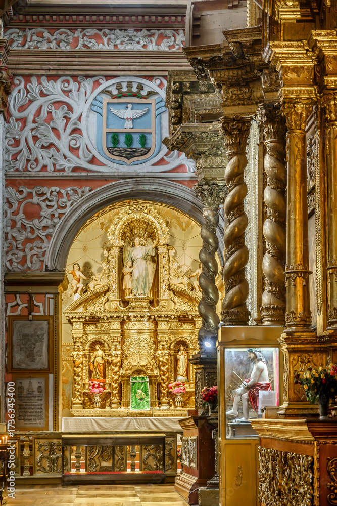 Obraz premium interi chiesa di QUITO Ecuador