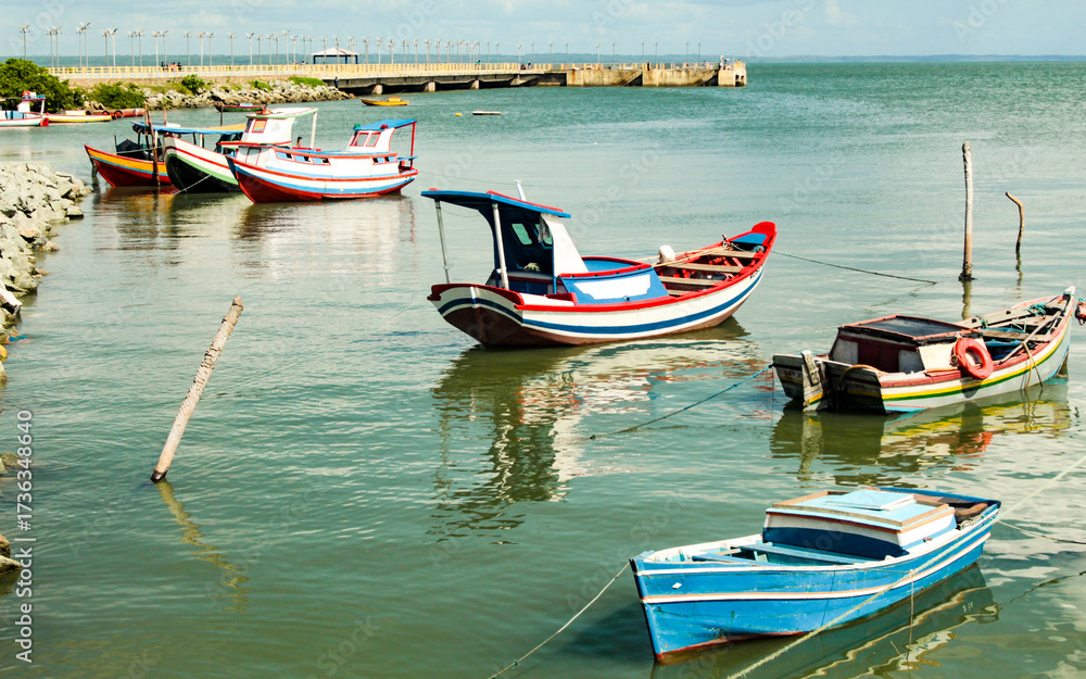 Obraz premium Some small fishing boats on the coast of the city of São José de Ribamar, state of Maranhão, northeastern Brazil