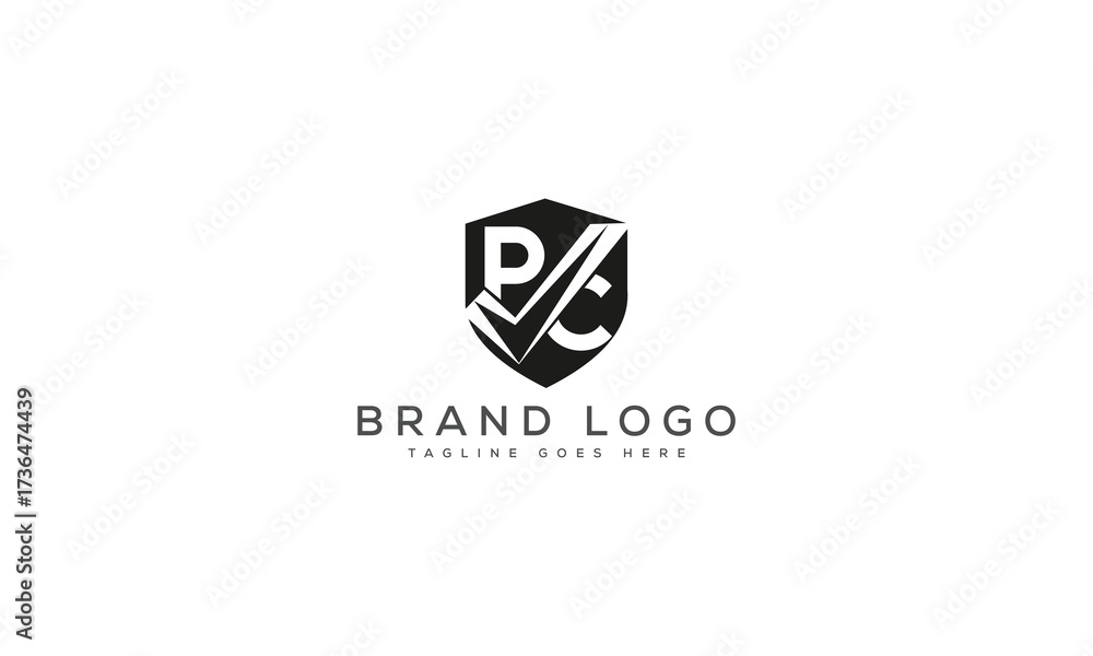 Fototapeta premium letter PC logo design vector template design for brand.