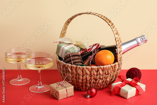 Glasses of champagne, gift ...