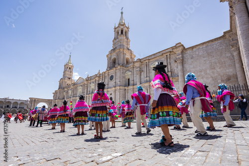 Photographs and postcards of the Plaza de Armas in Arequipa, the White City of Peru, a vacation destination with stunning views of volcanoes and the Andean snow-capped peaks