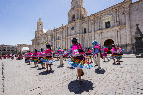 Photographs and postcards of the Plaza de Armas in Arequipa, the White City of Peru, a vacation destination with stunning views of volcanoes and the Andean snow-capped peaks