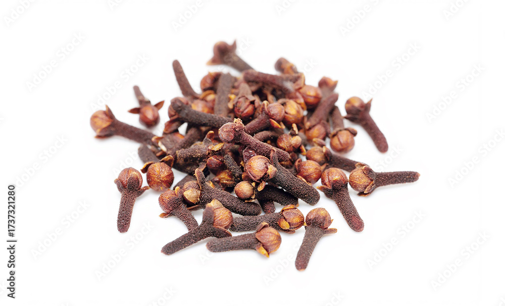Fototapeta premium Dry spice cloves isolated on white background.