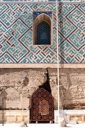 Bibi-Khanym Mosque