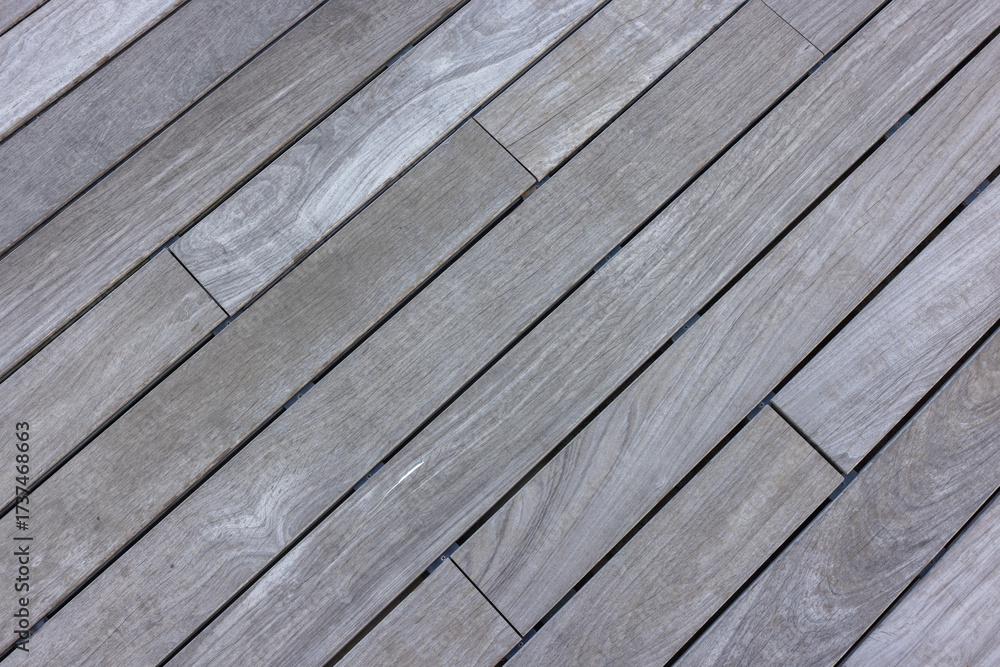 Obraz premium Wooden decking outdoor terrace in sunny garden area
