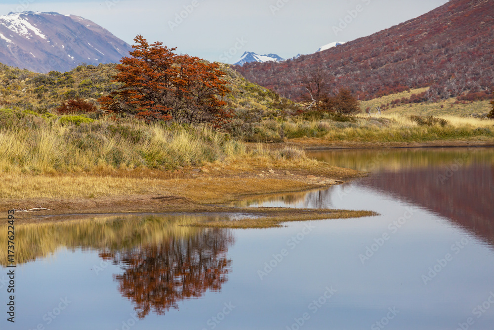 Obraz premium Autumn in mountains